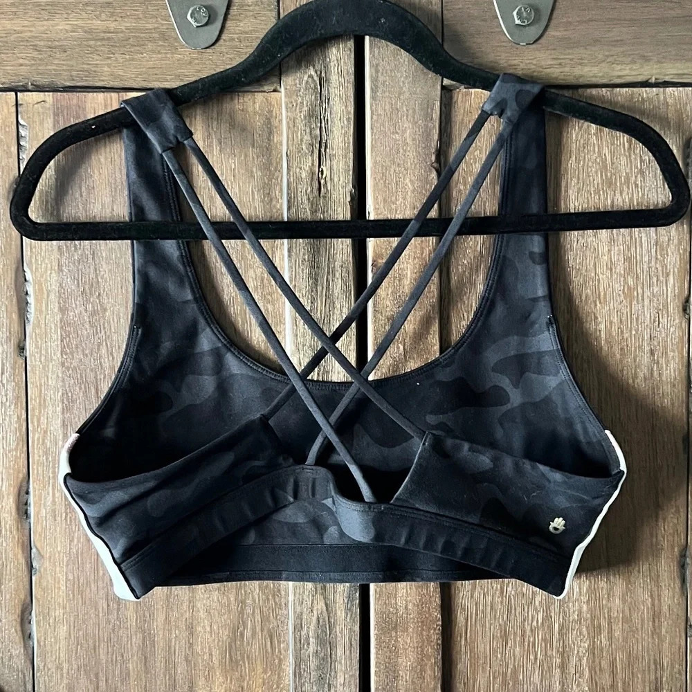 Spiritual Gangster Black Camo Strappy Back Side Stripe Sports Bra L EUC - Picture 2 of 5